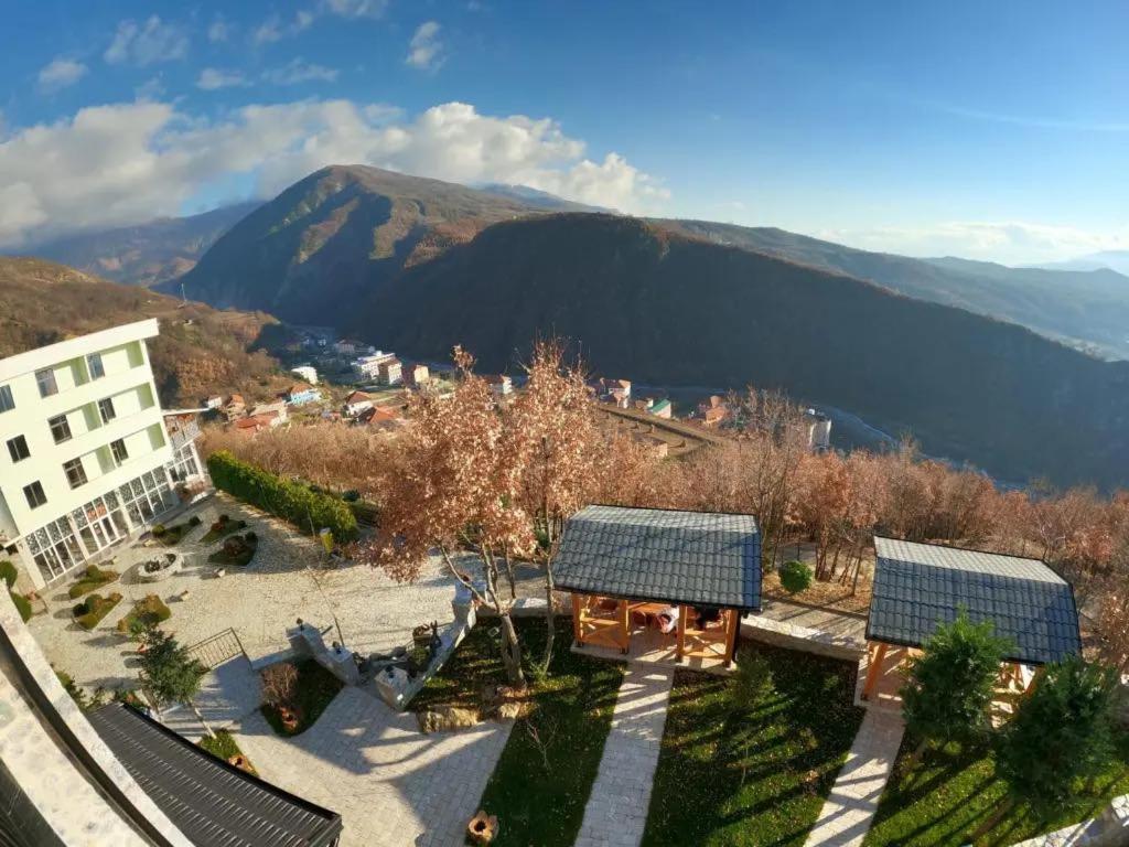 Hotel Bujtina Vrenezi Peshkopi Zewnętrze zdjęcie